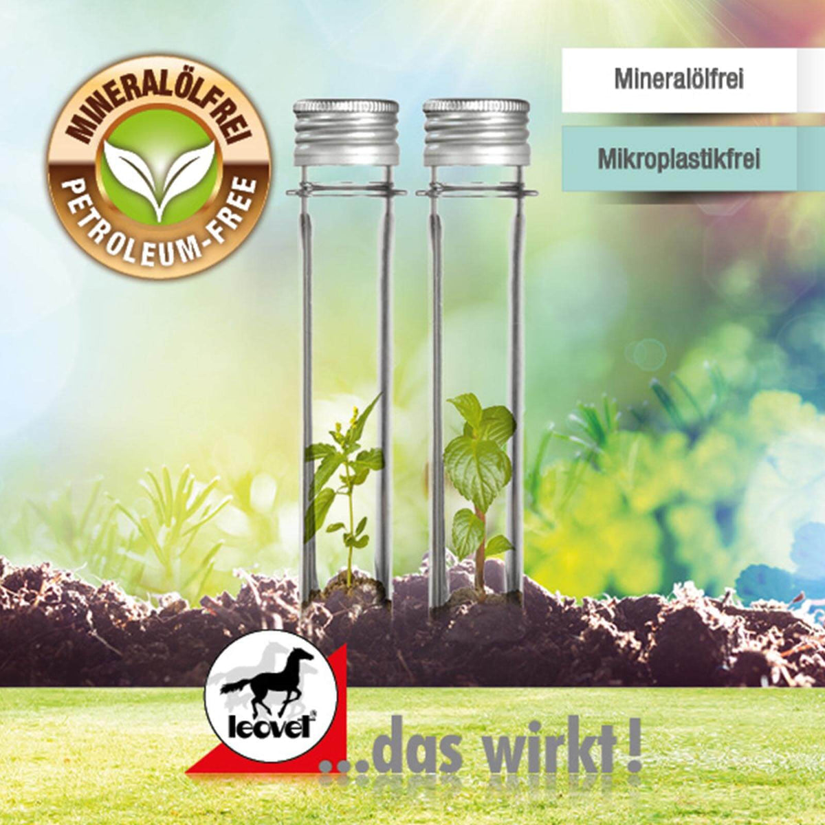 leovet Glanzspray Silkcare Striegel Fellpflege, zwei Glasflaschen mit Pflänzchen, mineralölfrei und mikroplastikfrei.
