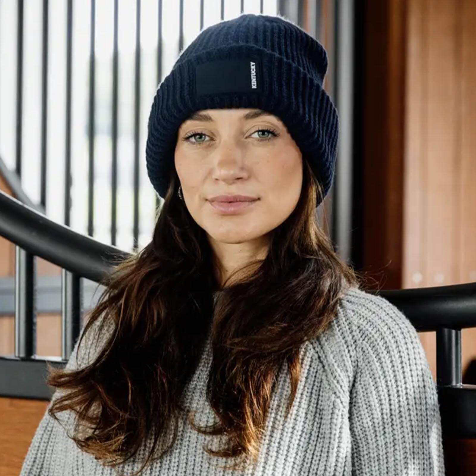 Mütze Unisex Beanie mit gummiertem Logo