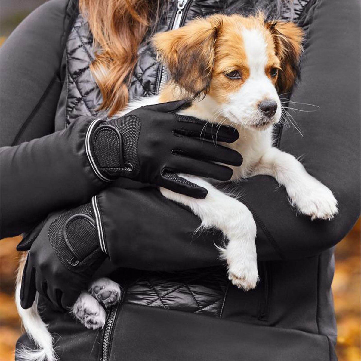 E.L.T Reithandschuh Metropolitan Handschuh, Schwarz, an Person mit Hund.