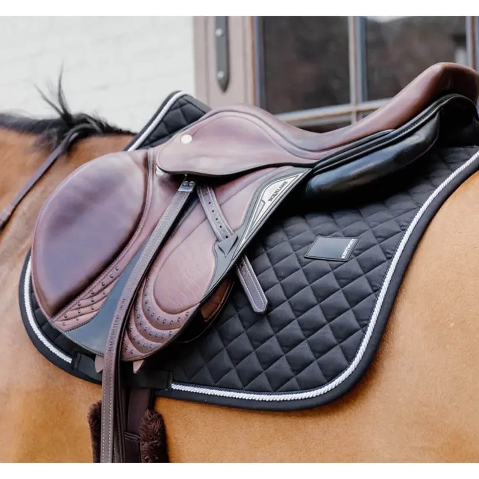 Springschabracke Saddle Pad Diamond Rope Jumping Schabracke