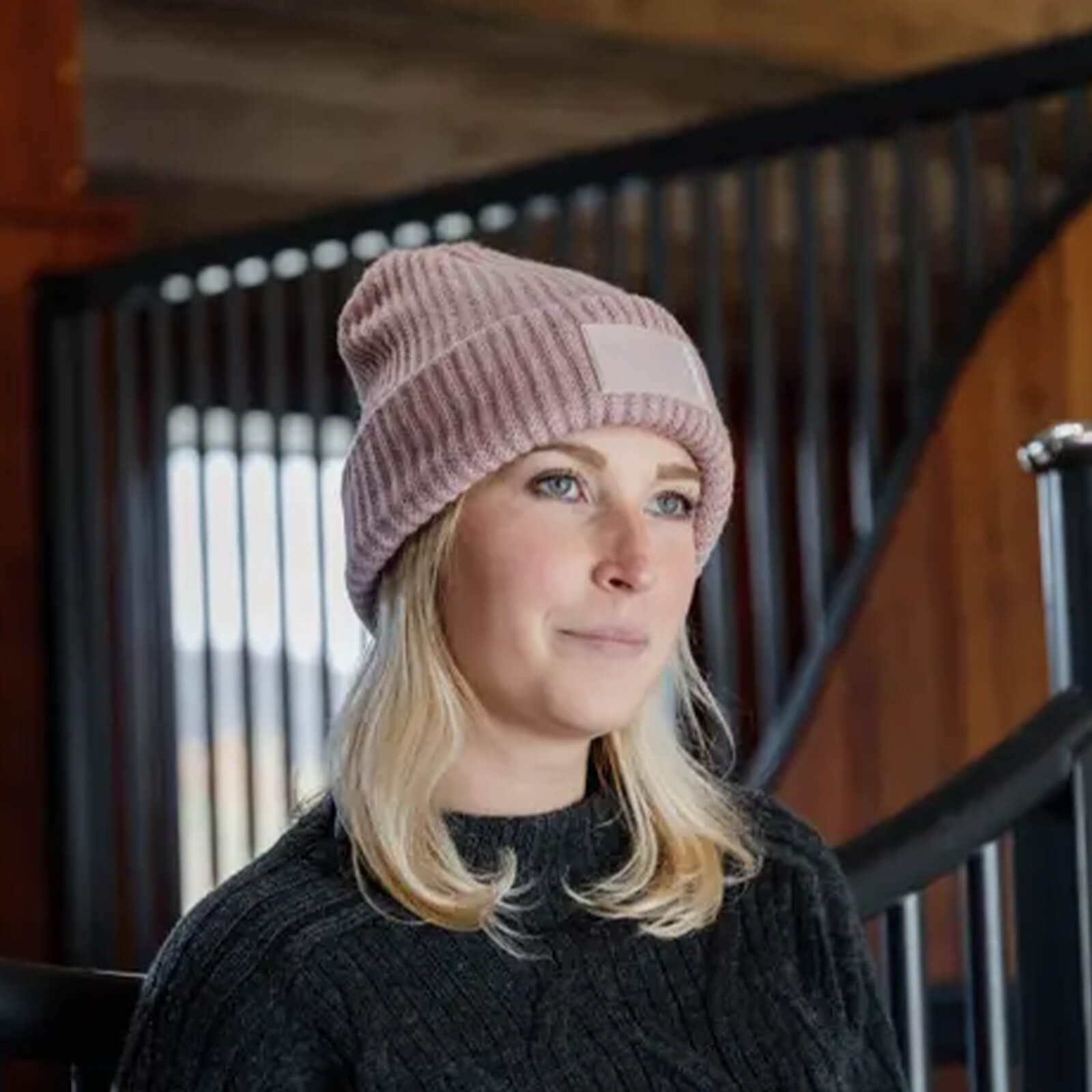 Mütze Unisex Beanie mit gummiertem Logo