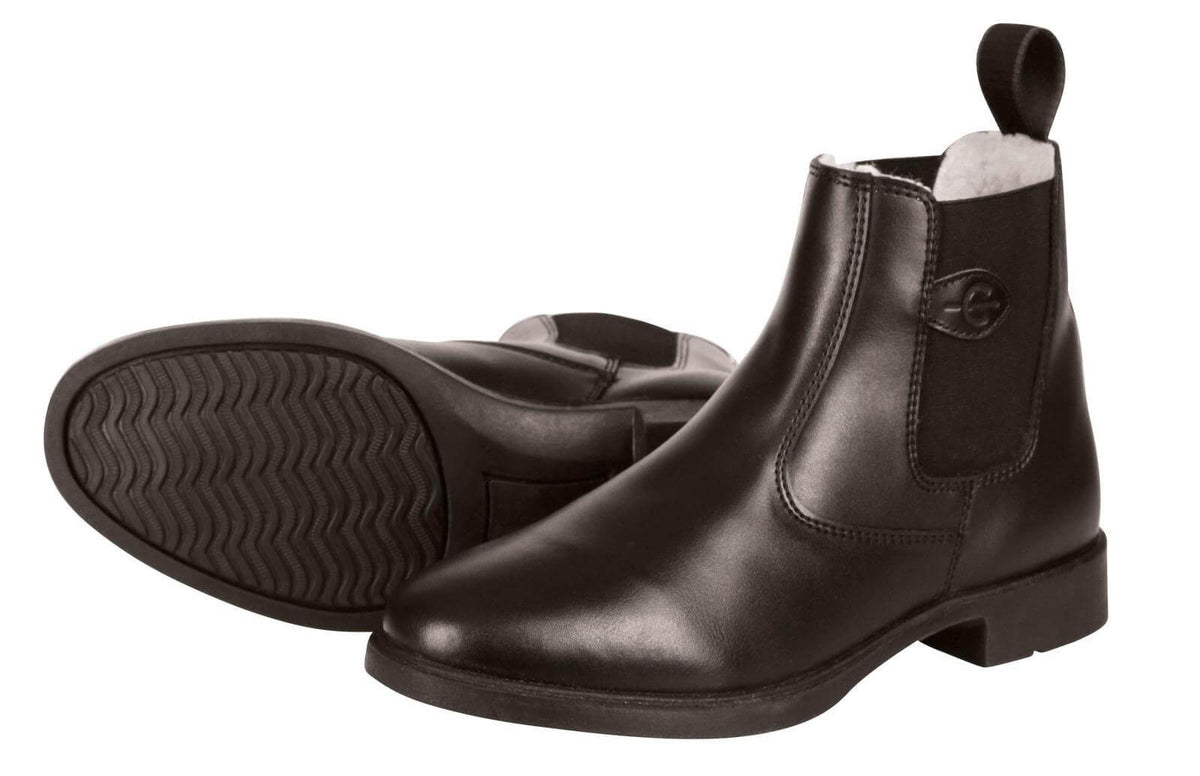 Covalliero Reitstiefelette Jodhpur Oslo Winterreitstiefelette, dunkelbraun, Paar auf weißem Hintergrund.