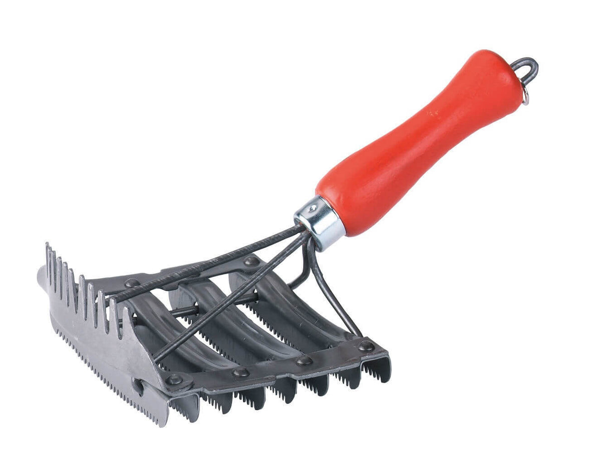 KERBL Metallstriegel mit Mähnenkamm, Rot, Produkt allein auf weißem Hintergrund.