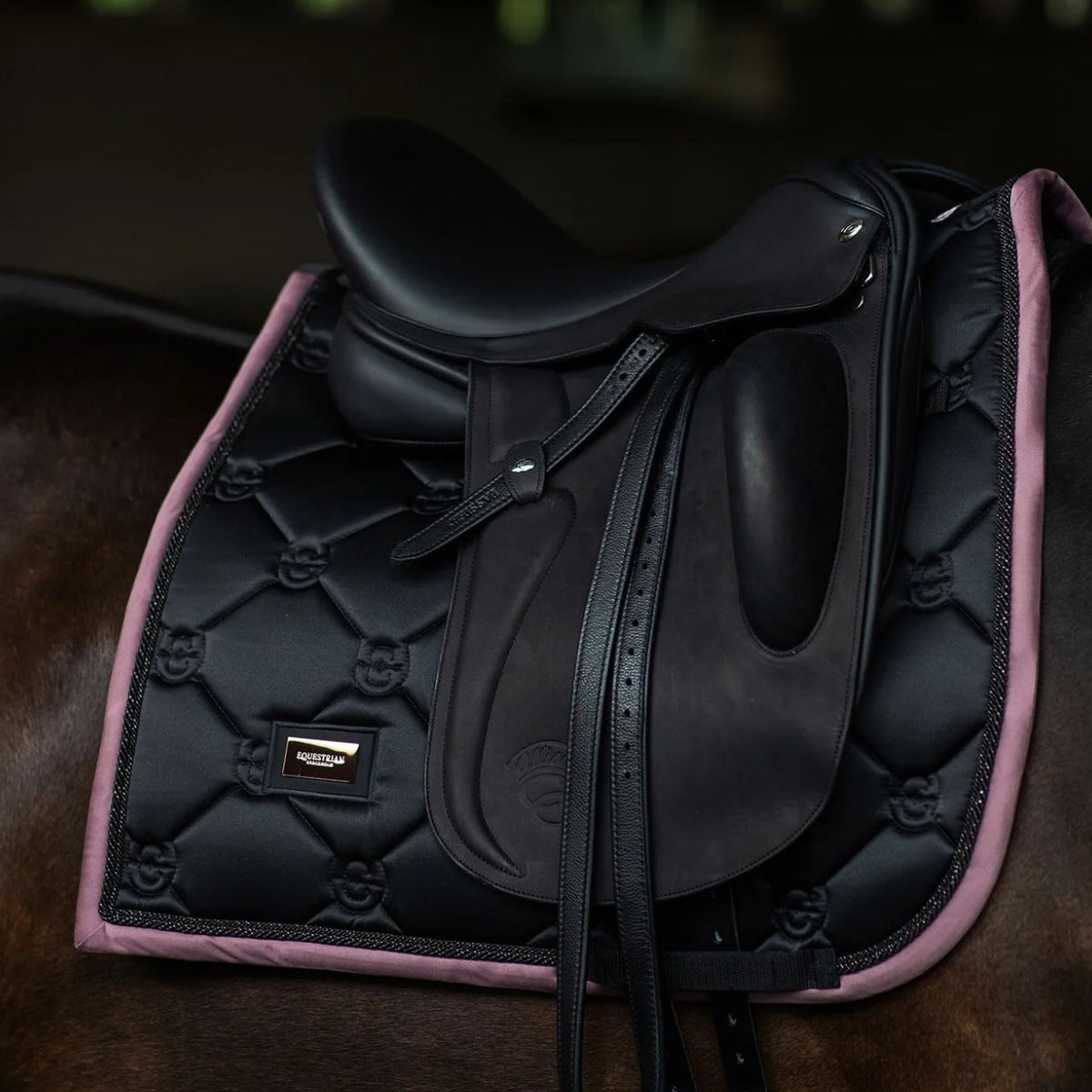 Dressurschabracke Black Blush Schabracke