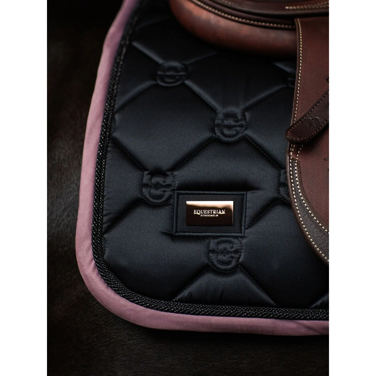 Springschabracke Black Blush Schabracke