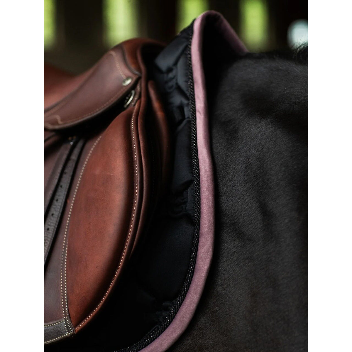 Springschabracke Black Blush Schabracke