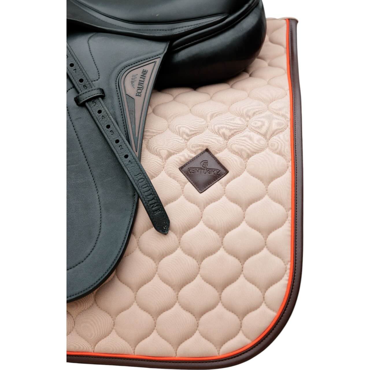 Dressurschabracke Onion Quilt Neon Leather Schabracke