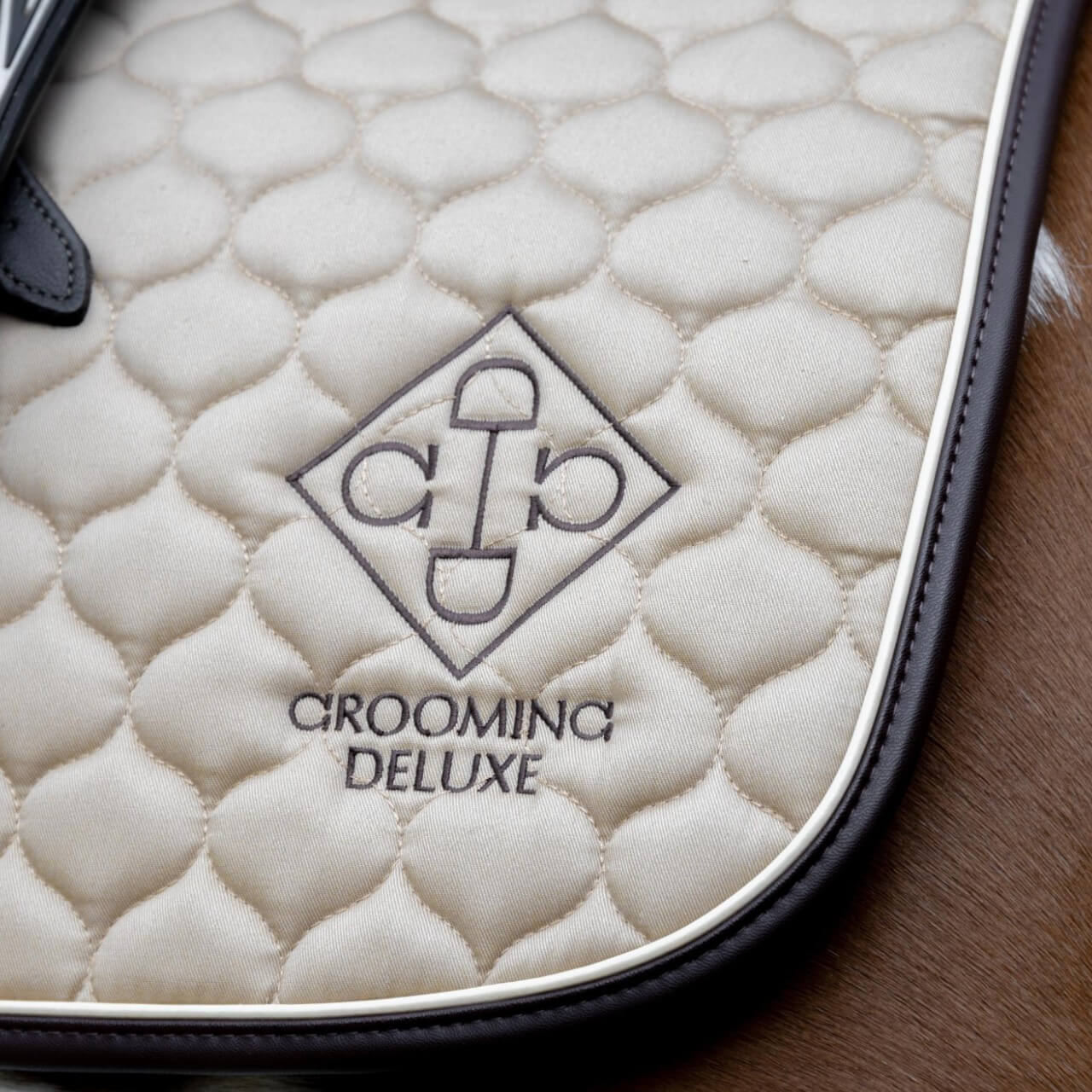 Springschabracke Grooming Deluxe Schabracke