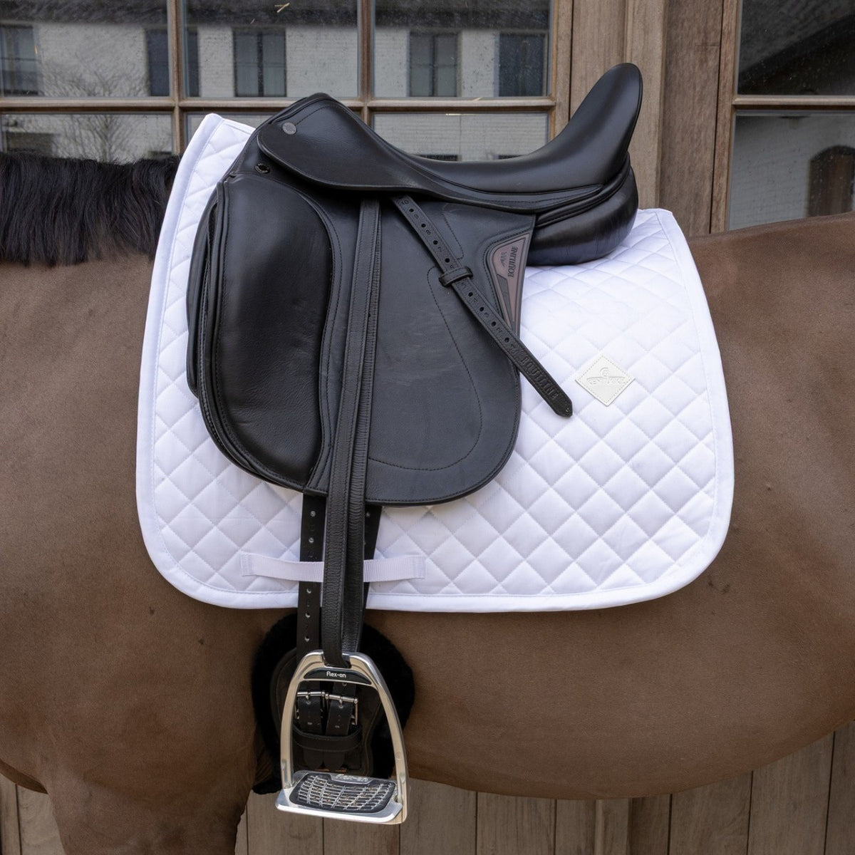 Tapis de selle de dressage Skin Friendly avec peau de mouton Diamond