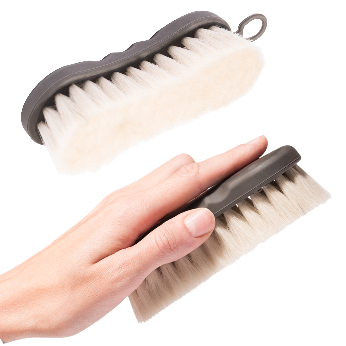 Animalon Gesichtsbürste Ziegenhaar Staubbürste weiche Borsten, Detailaufnahme in Hand.
