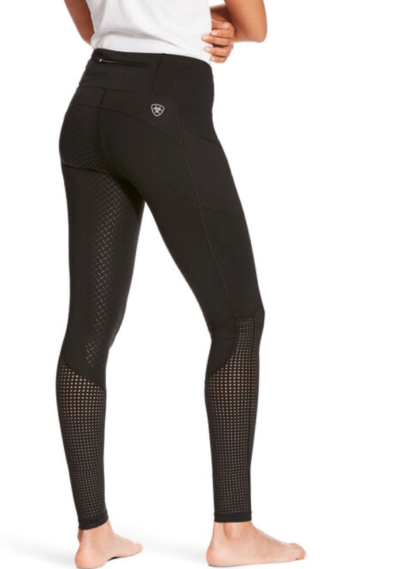 Ariat Reitleggings Damen Tight Eos Full Grip Classic Vollbesatz, Schwarz, Frau trägt die Leggings seitlich.