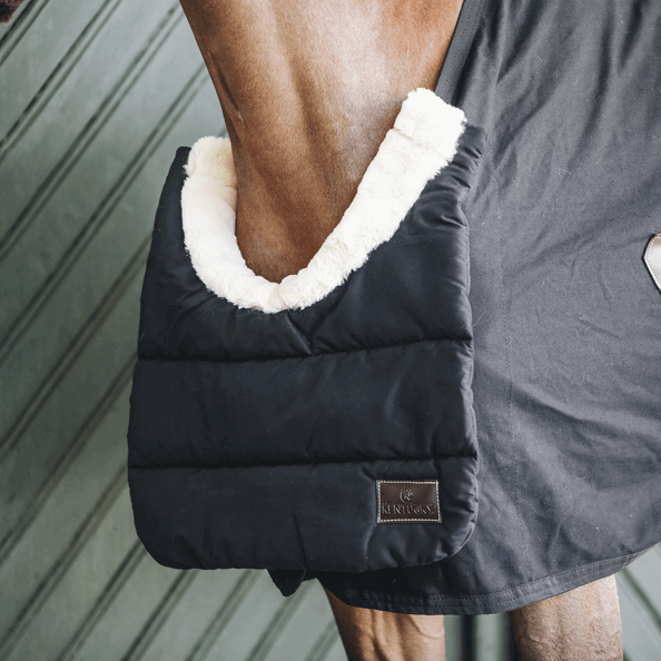 Brustschoner für Pferdedecken Horse BIB Winter