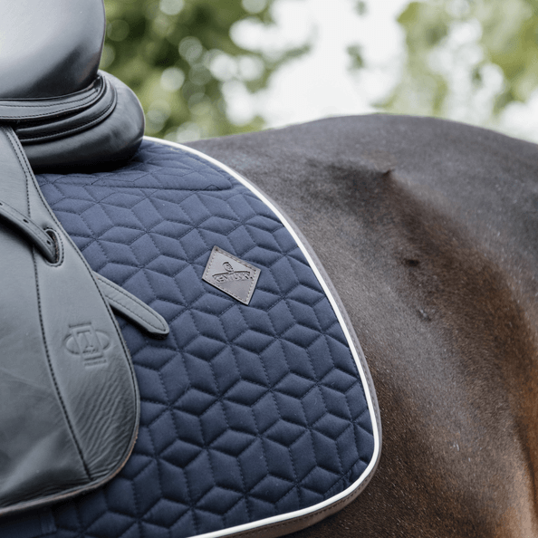 Dressurschabracke Skin Friendly Sternmuster Schabracke