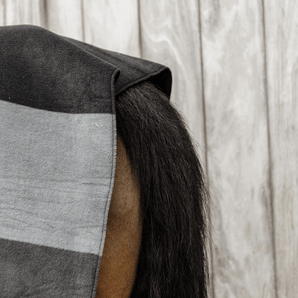 Abschwitzdecke Square Stripes Heavy Fleecedecke