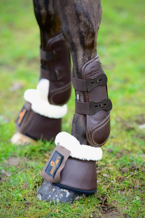 Hufglocken Leder Lammfell Sprungglocken