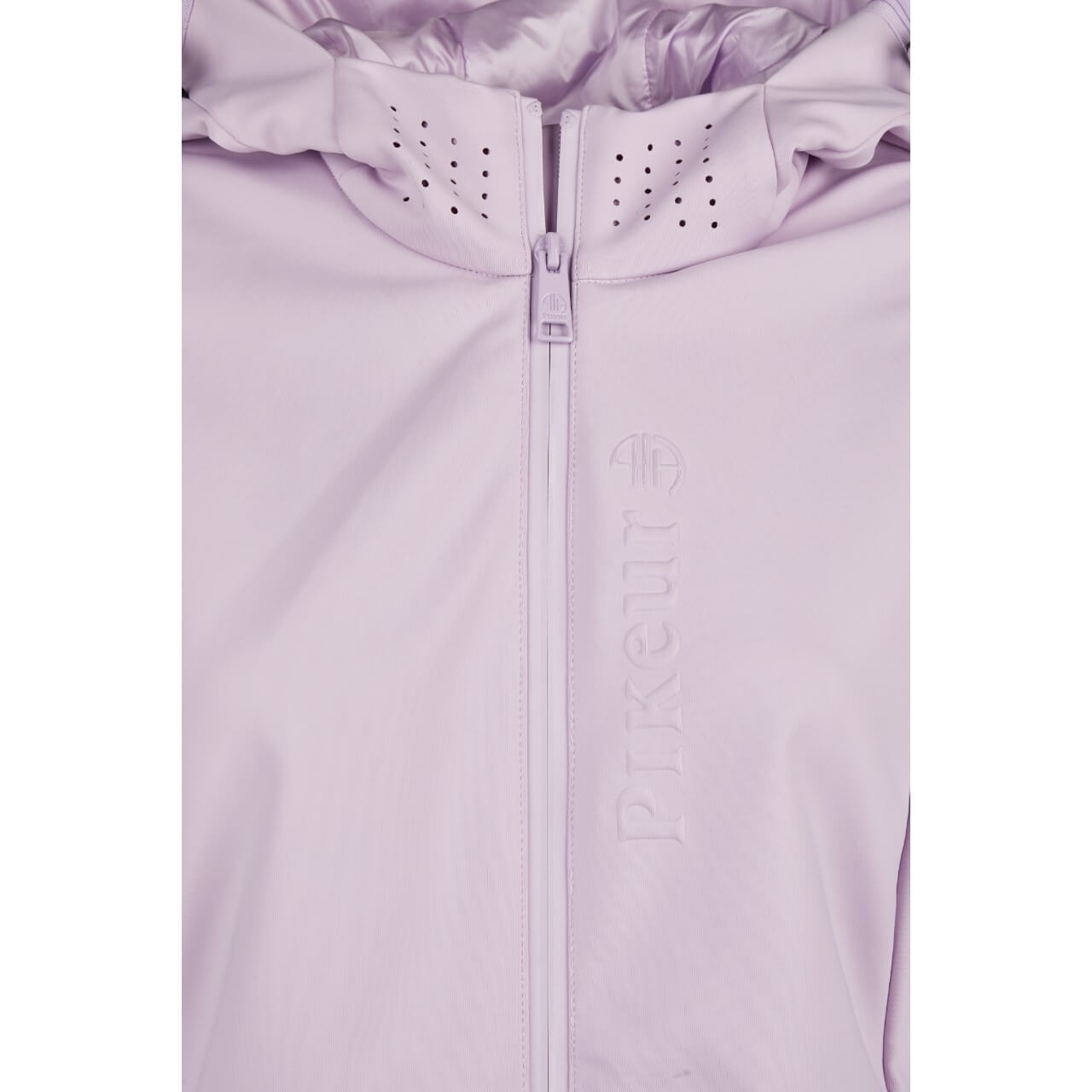 Pikeur Windbreaker Damen Athleisure FS 2025 Jacke, zartrosa, Detailaufnahme der Front.