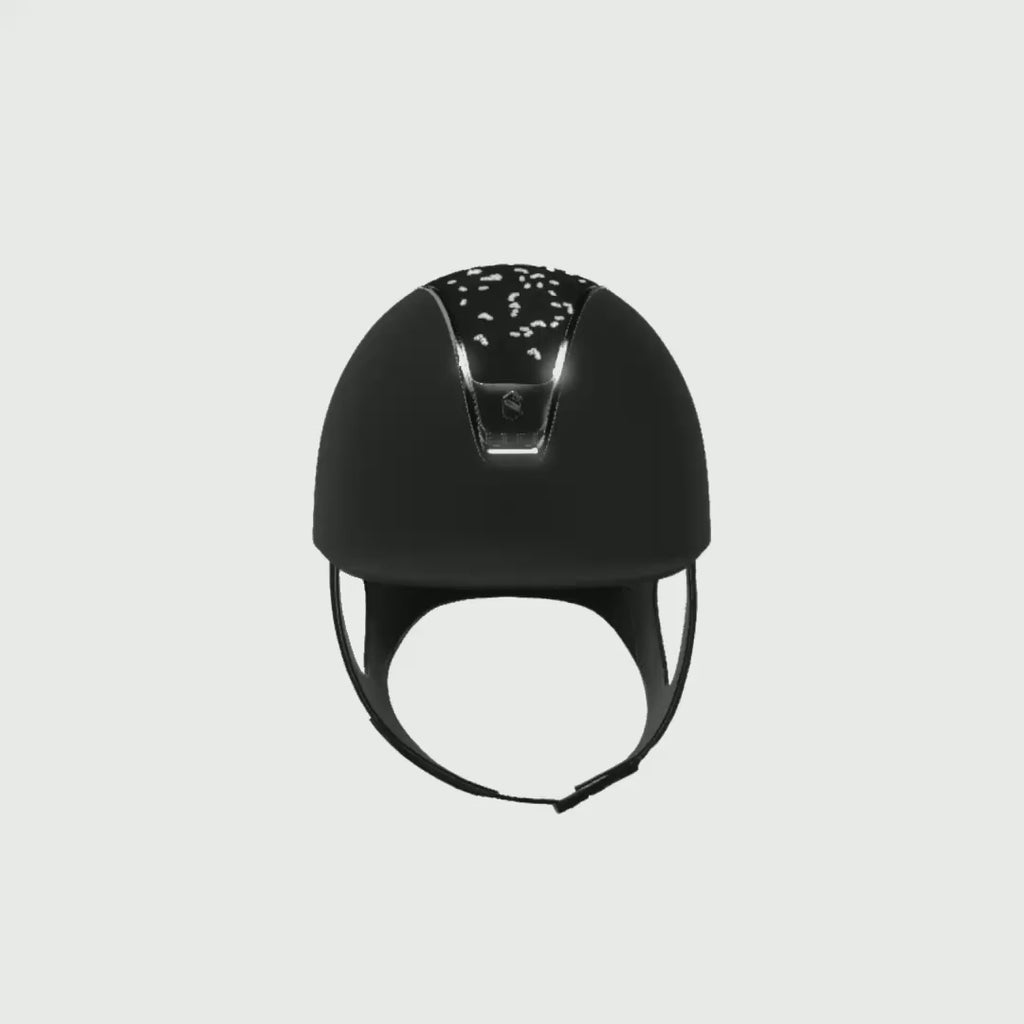 Reithelm 2.0 Black Shadowmatt Top Crystal Leaf Trim + Blason Black Chrome - 360°-Video (1:1)