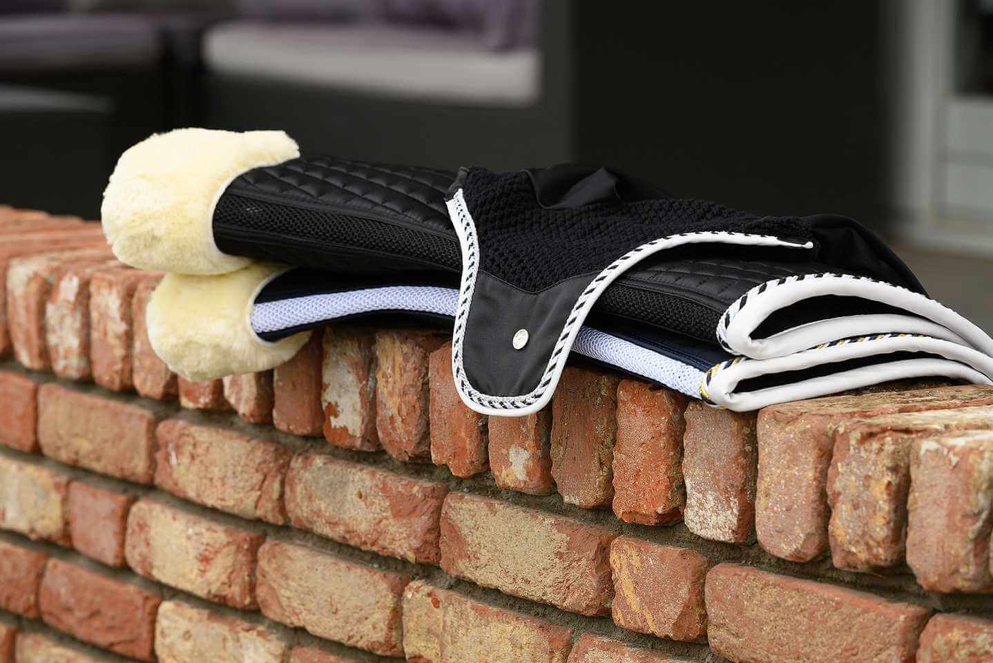 Springschabracke PRO Black