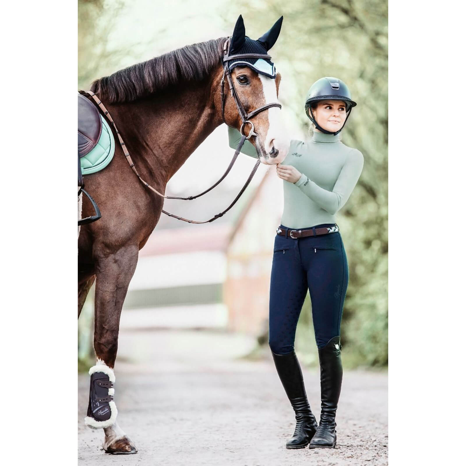 Sarina Full Grip
