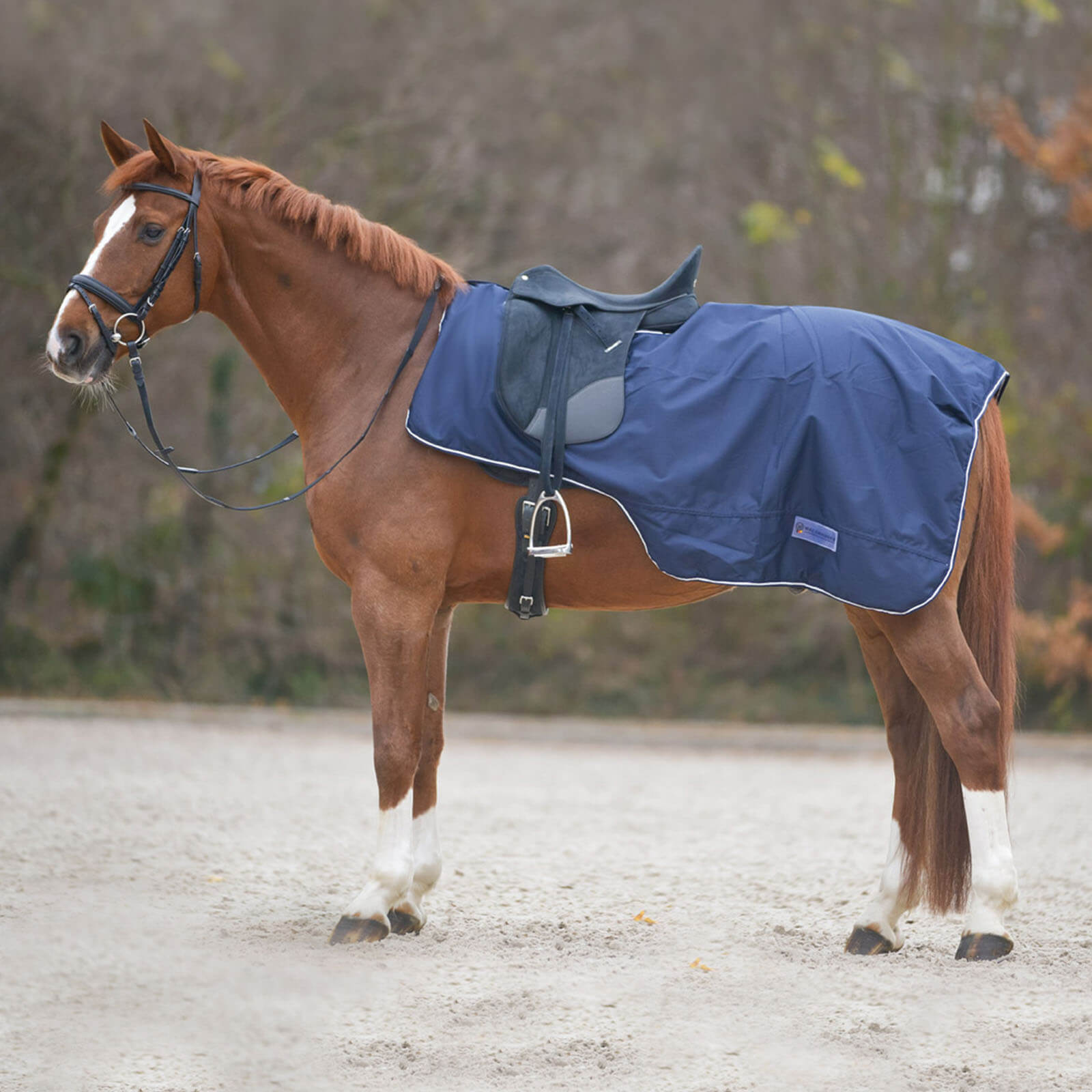 Ausreitdecke 0g Comfort Regendecke mit Sattelausschnitt